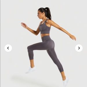 Gymshark Top and bottom SMALL Purple slate